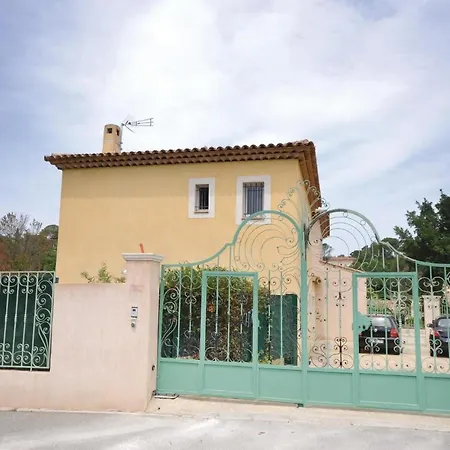 Lovely In Raphael Saint-Raphaël