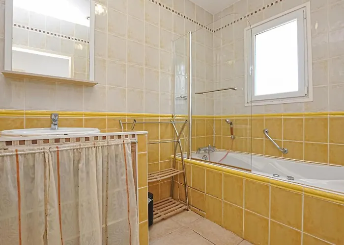 Lovely In Raphael Ferienhaus